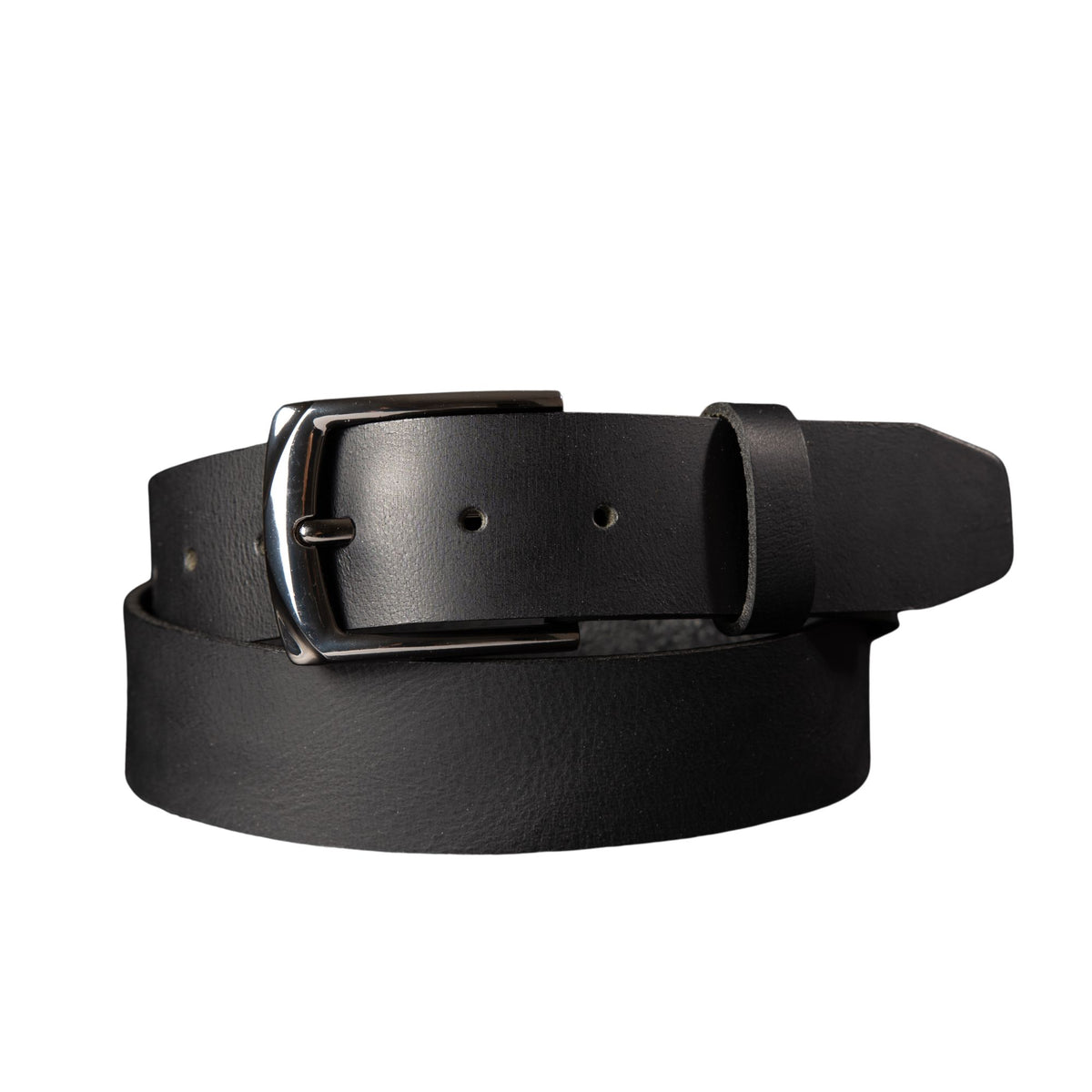 The PPK black leather belt with black gunmetal buckle