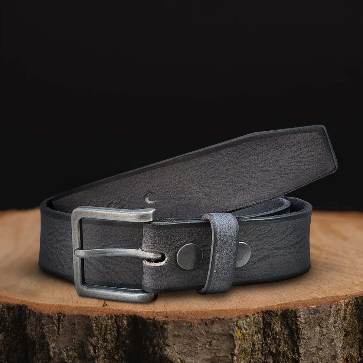 The Mountain leather belt with charred edges
