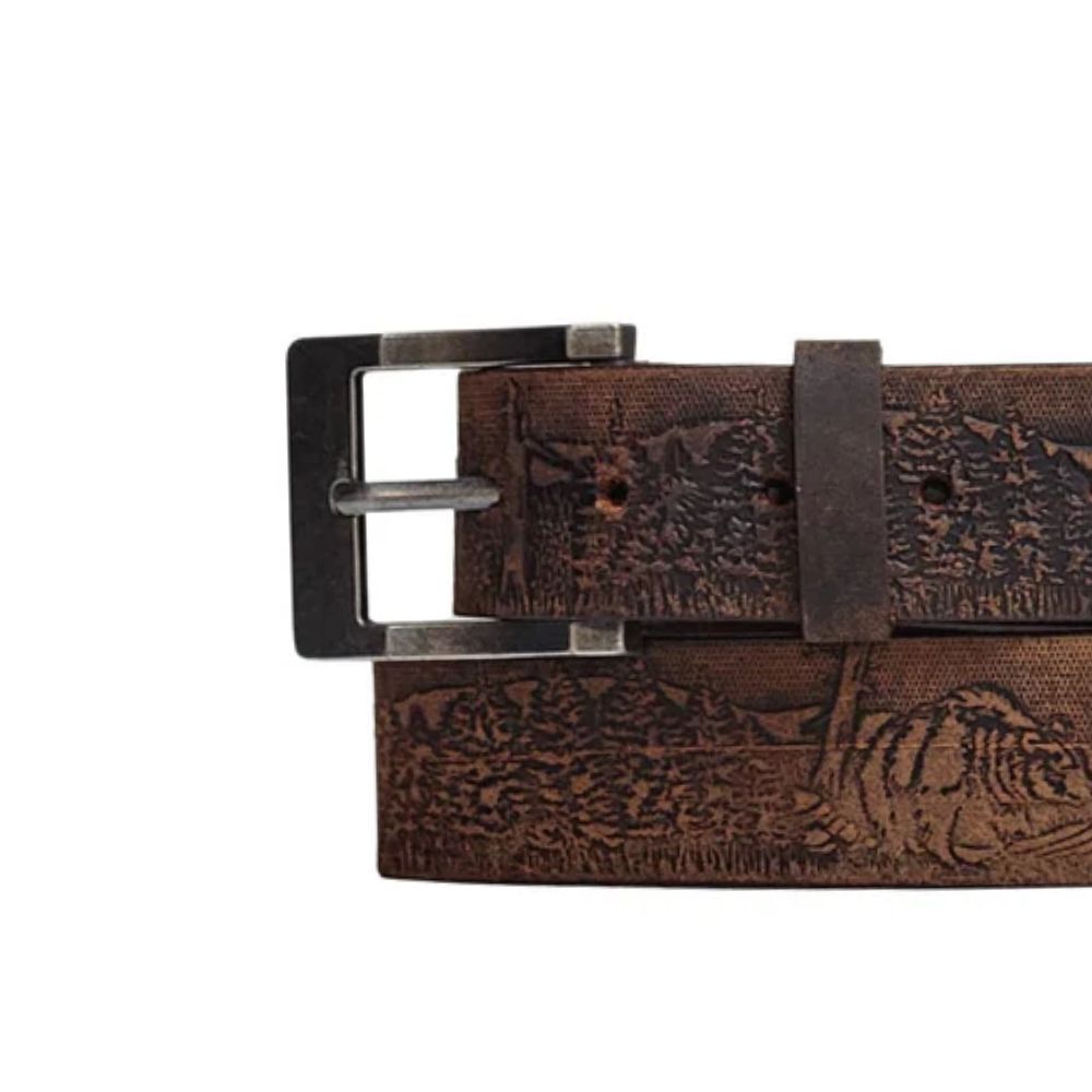 The Wildlife square raised edge belt buckle, 40 mm