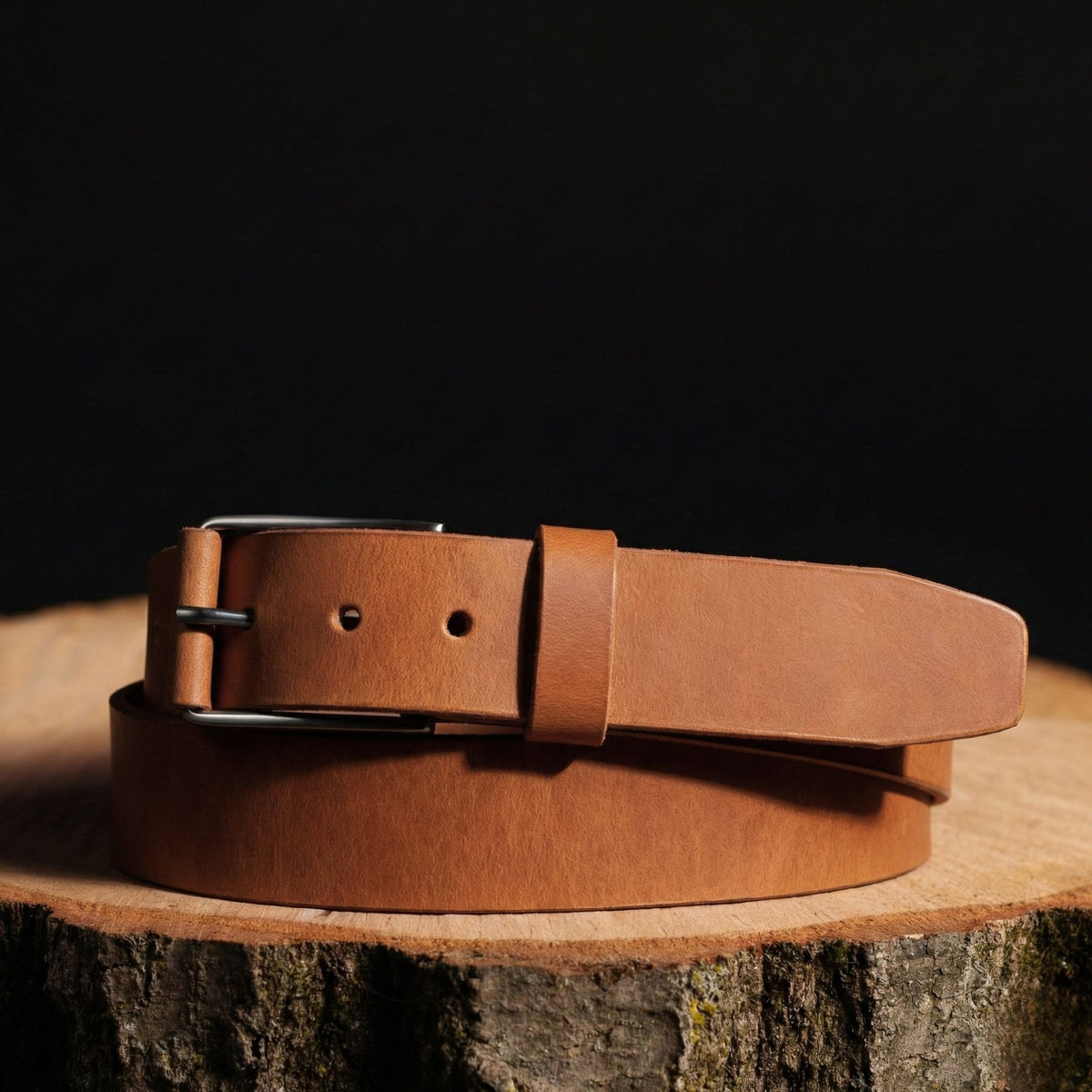 The Spartan leather belt with leather wrapped buckle
