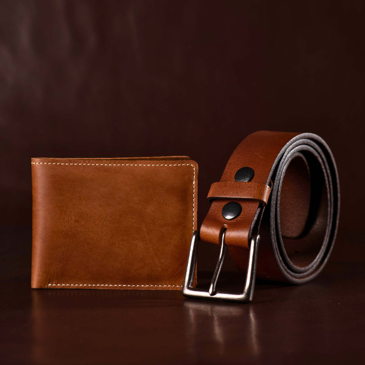 Long Haul leather belt and wallet gift set