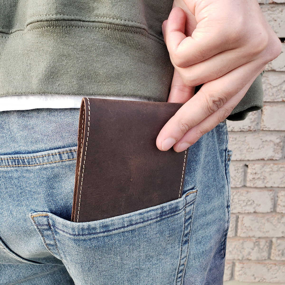 Full-grain leather wallet with coin pouch
