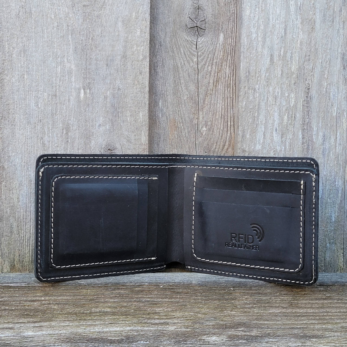 Milestone leather belt and wallet gift set