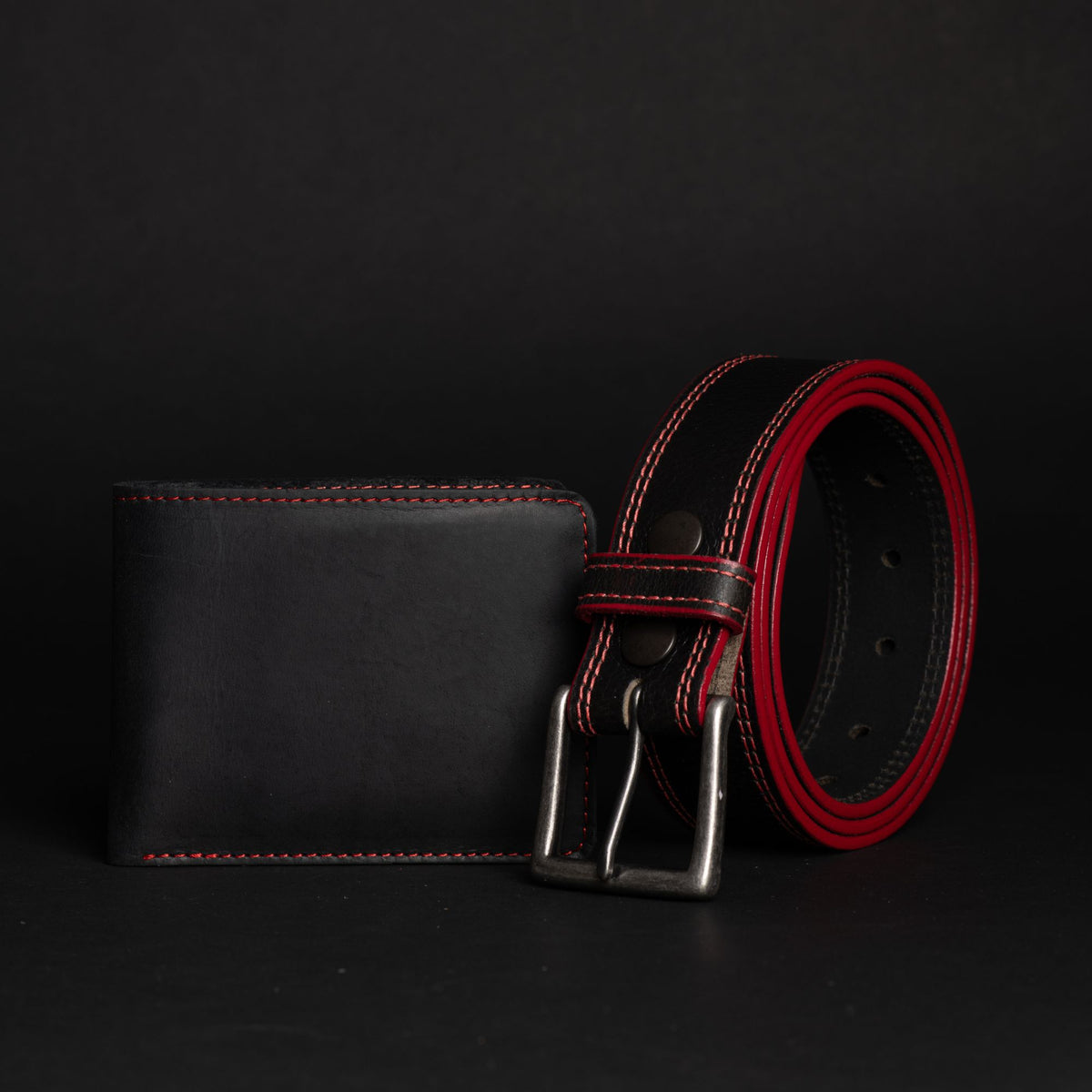 The Diablo leather belt and wallet set