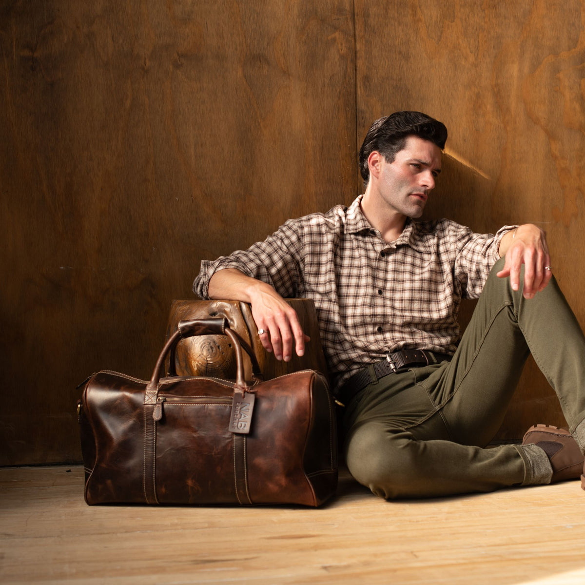 The Wayfarer brown full-grain leather duffle bag