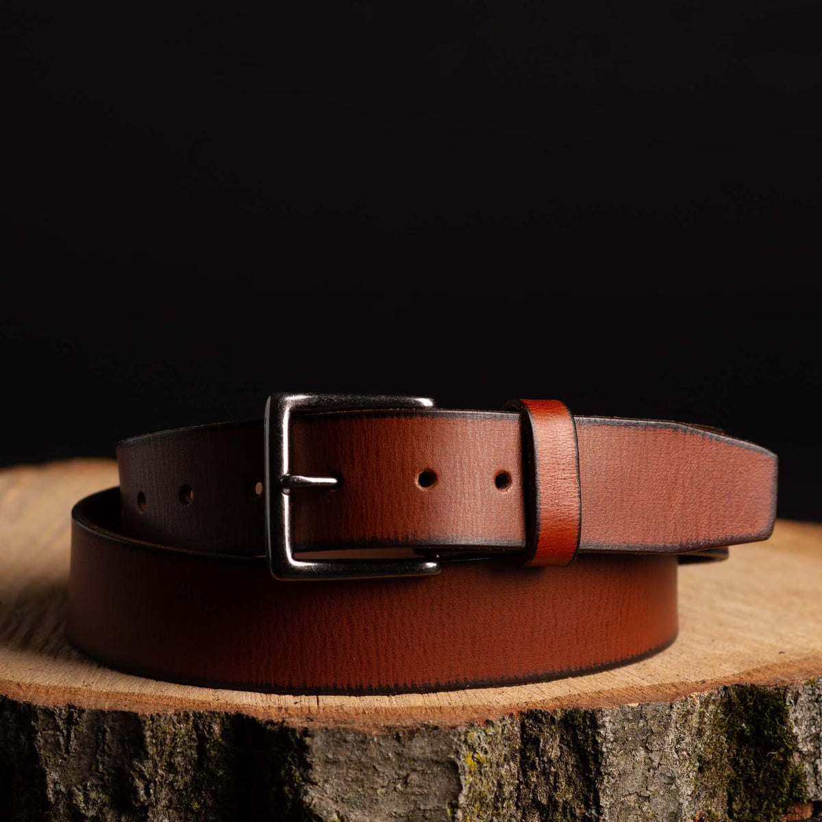 The Canyon leather belt with charred edges