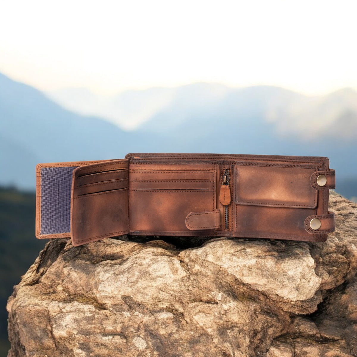 Eagle's Crest full-grain leather wallet