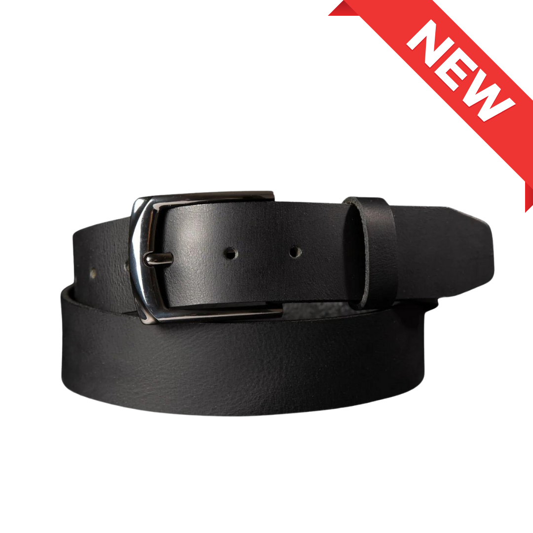 The PPK black leather belt with black gunmetal buckle