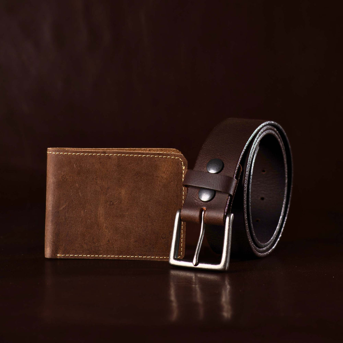 Long Haul leather belt and wallet gift set