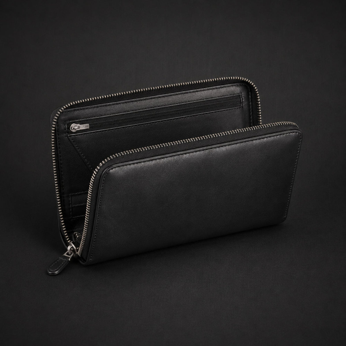 The Onyx black nappa leather travel organizer
