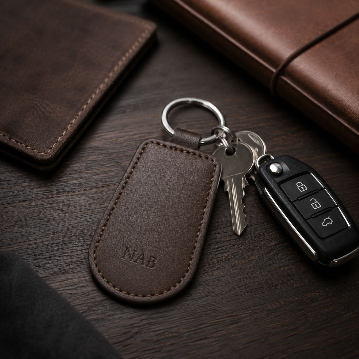 The Onyx nappa leather key chain