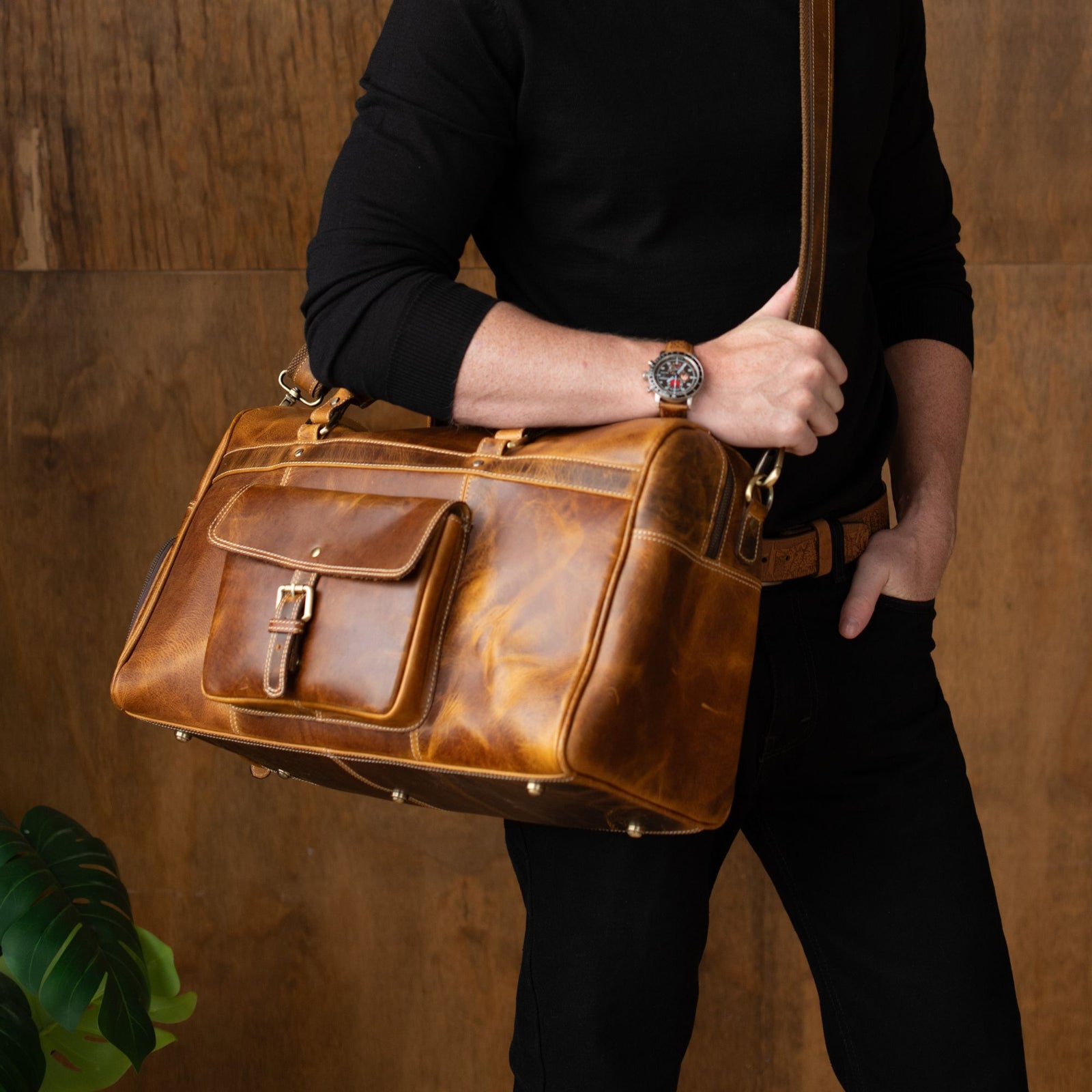 【CTHY＋Rich I】LEATHER TRAVEL BAG [NANO] The Voyager Duffle - Cognac Full-Grain Distressed Duffle Bag