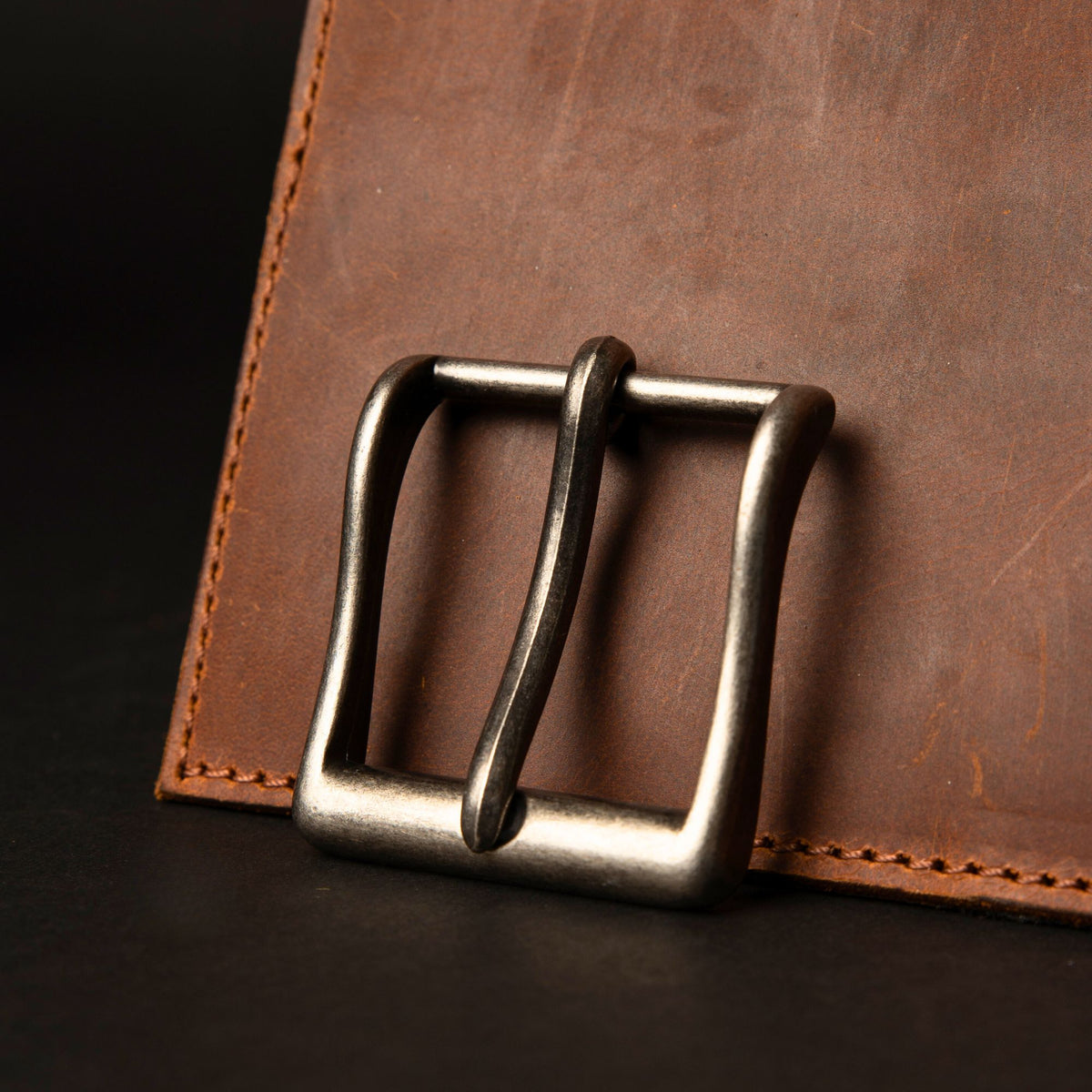 Wavy edge belt buckle with wavy prong, 40 mm