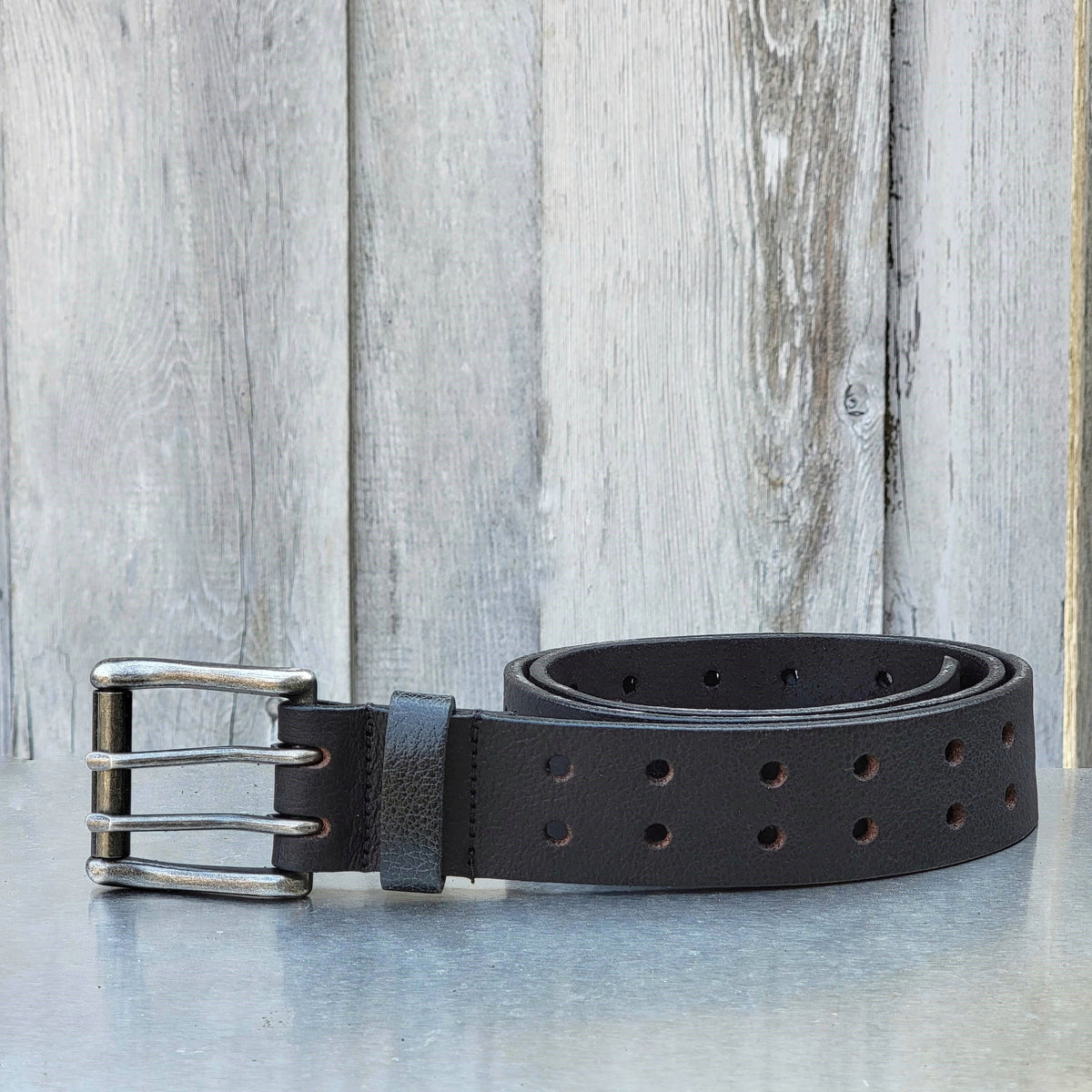 Double hole full-grain leather belt