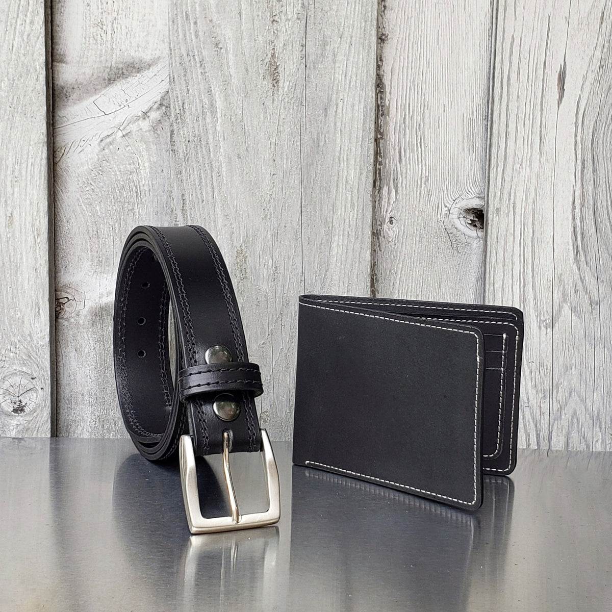 Milestone leather belt and wallet gift set