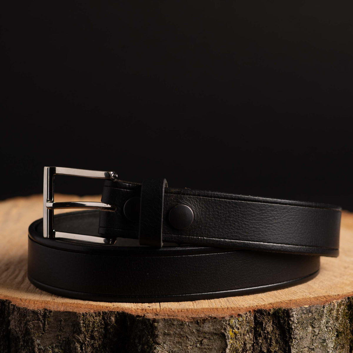 The Obelisk black edge pipe full-grain leather belt