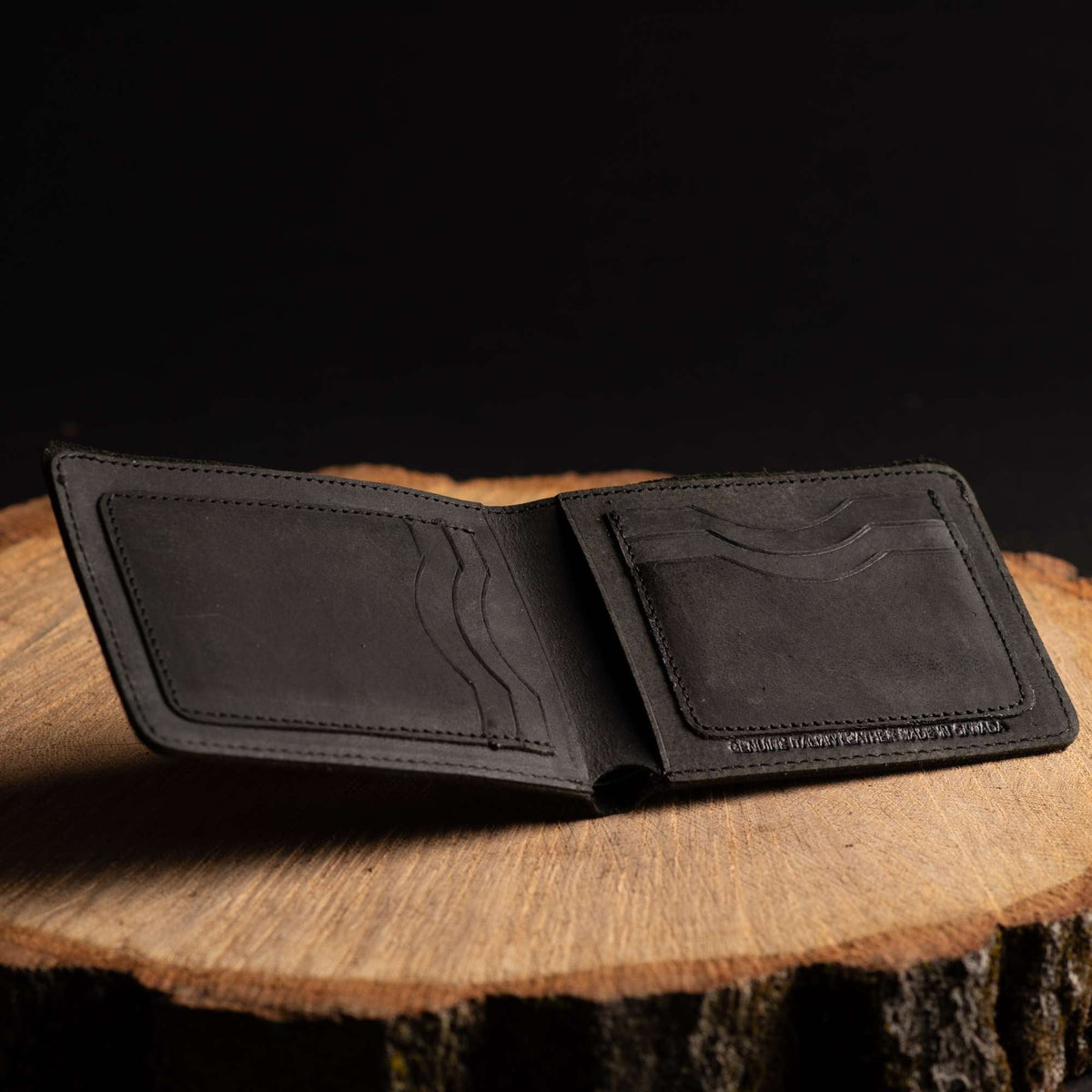 Flex full-grain distressed leather flexible wallet