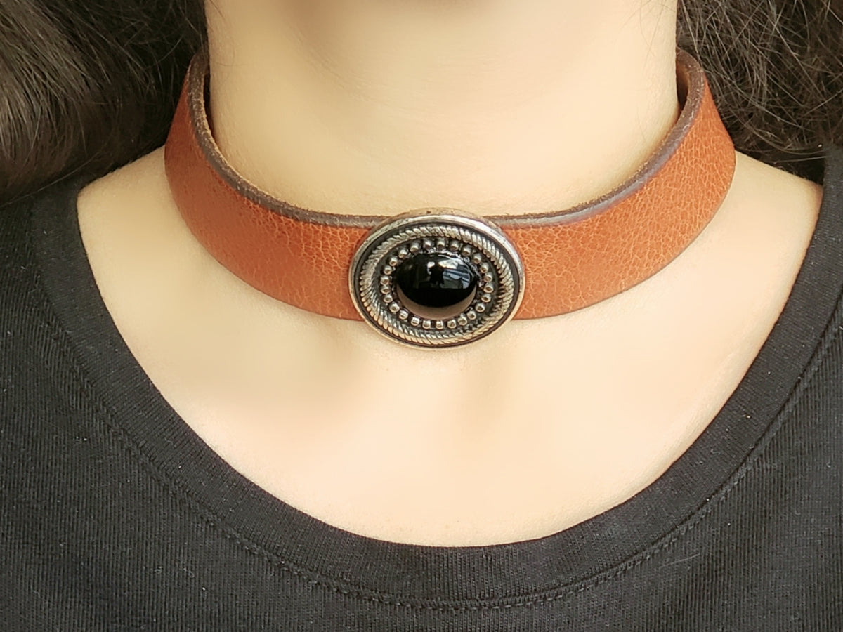 Cognac leather choker with black charm